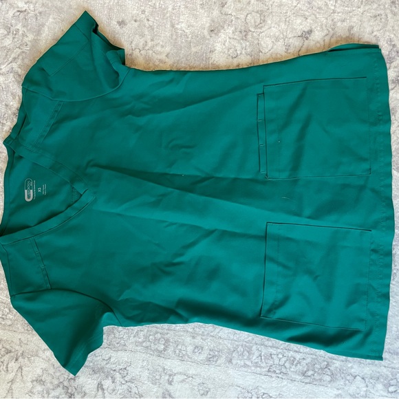 Green Women's Scrub Top - Picture 1 of 2